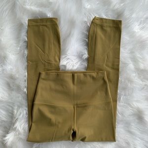 LULULEMON yellow align leggings crop leggings 21’